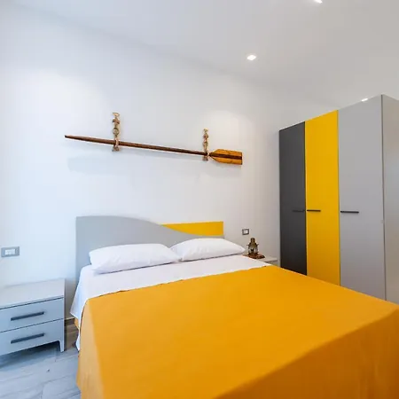 게스트하우스 La Retara 4*