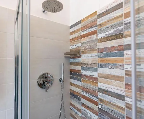 La Retara Affittacamere 4*